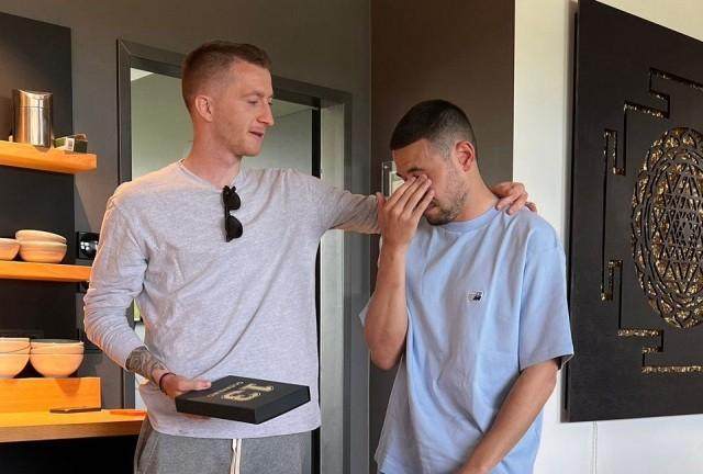 1685377077083011503.jpg 多特.jpg